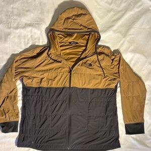 The North Face Men's Brown and Black Windbreaker